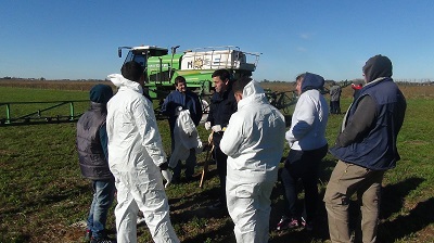 Aviso para operarios de equipos pulverizadores terrestres