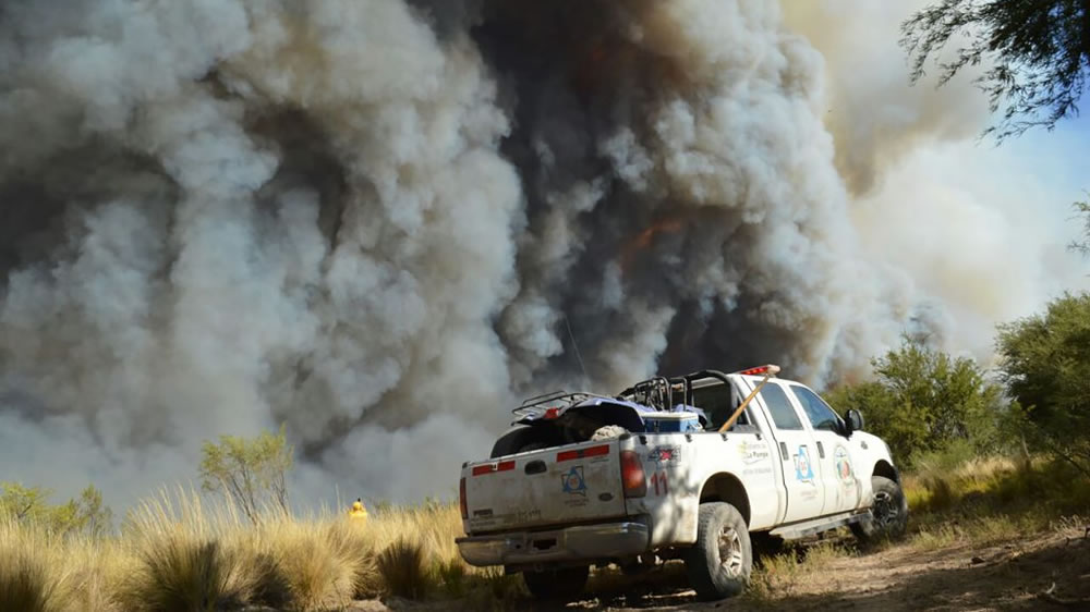 El humo de los incendios pampeanos llegó a Capital Federal