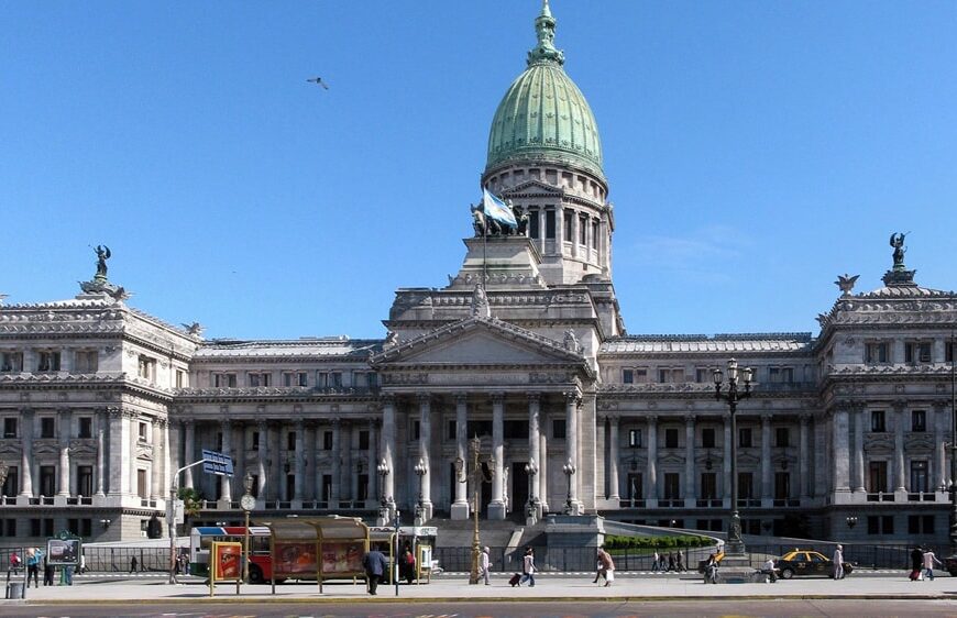 La campaña se llevó puesto al Congreso, con el agro casi ausente