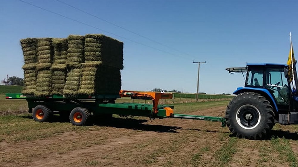 Agromec lleva los recolectores de rollos y megafardos a Experiencia Forrajera