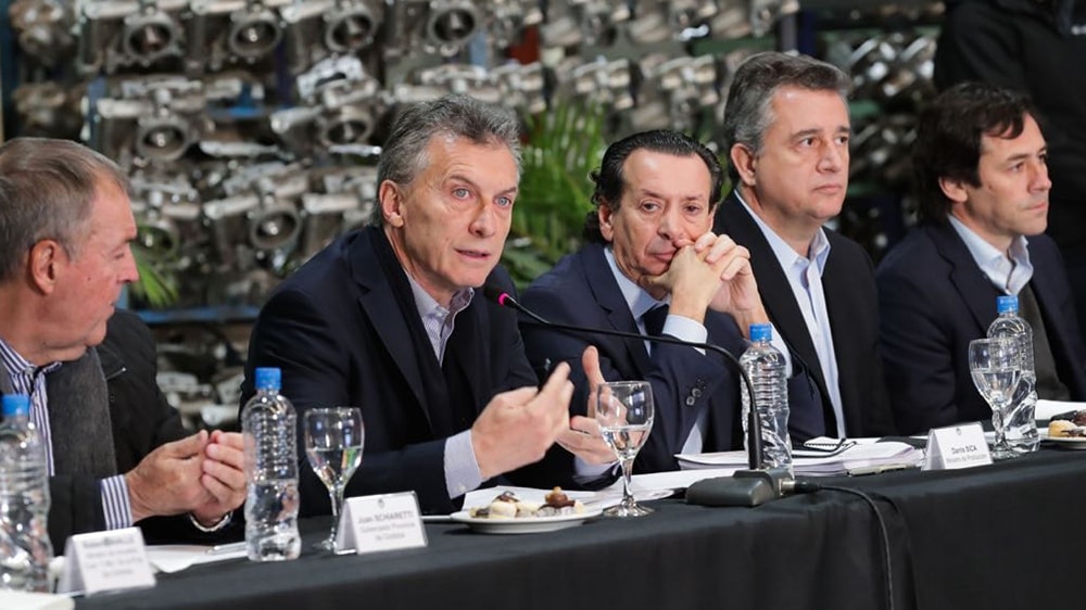 Macri encabezó la Mesa de Maquinaria Agrícola y anunció créditos para implementos