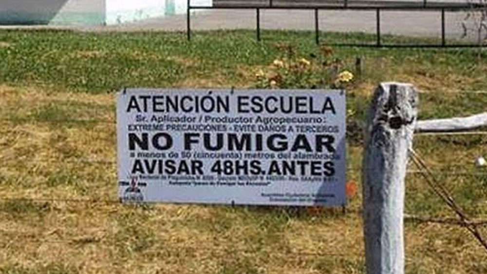 La justicia prohibió fumigar a menos de mil metros de las escuelas rurales