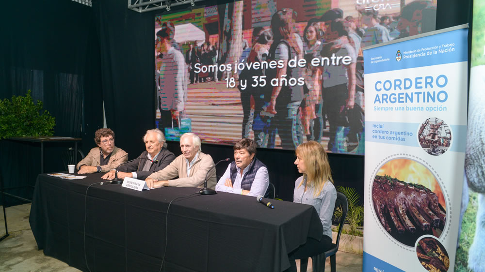 Ganadería ovina y educación agraria, los pilares de la presencia de Agroindustria en Argencarne