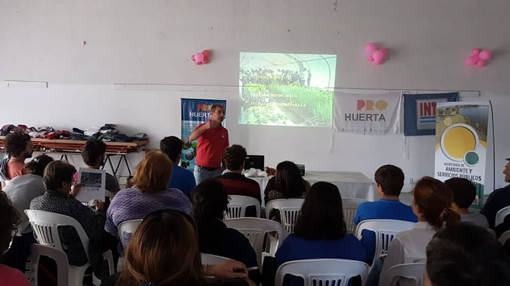 Taller de Compost se desarrolló exitosamente en General Pico