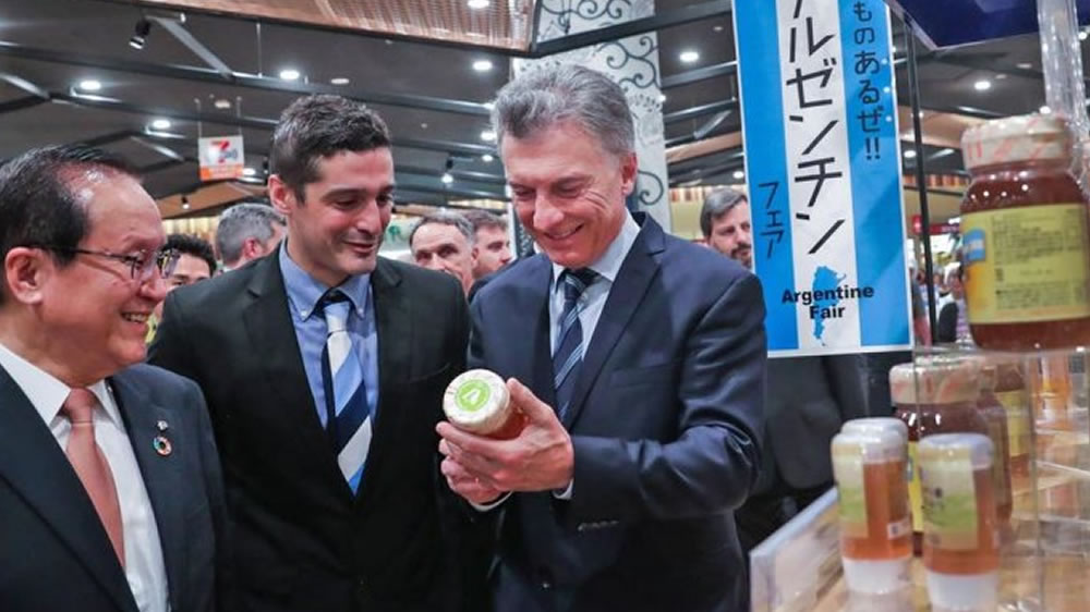 Macri inició agenda en Japón: reunión con el primer ministro y visita a un supermercado