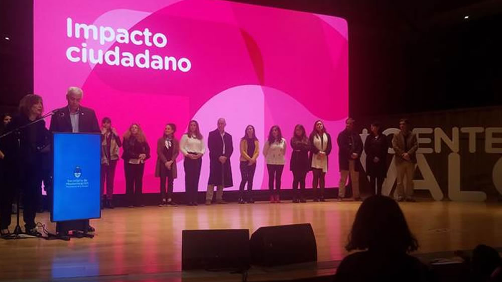 Reconocimiento para el equipo del Programa EscuelAgro