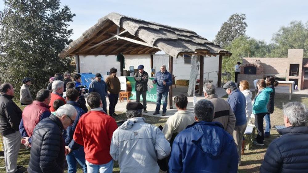 Acompañamiento a productores pampeanos en jornadas ganaderas