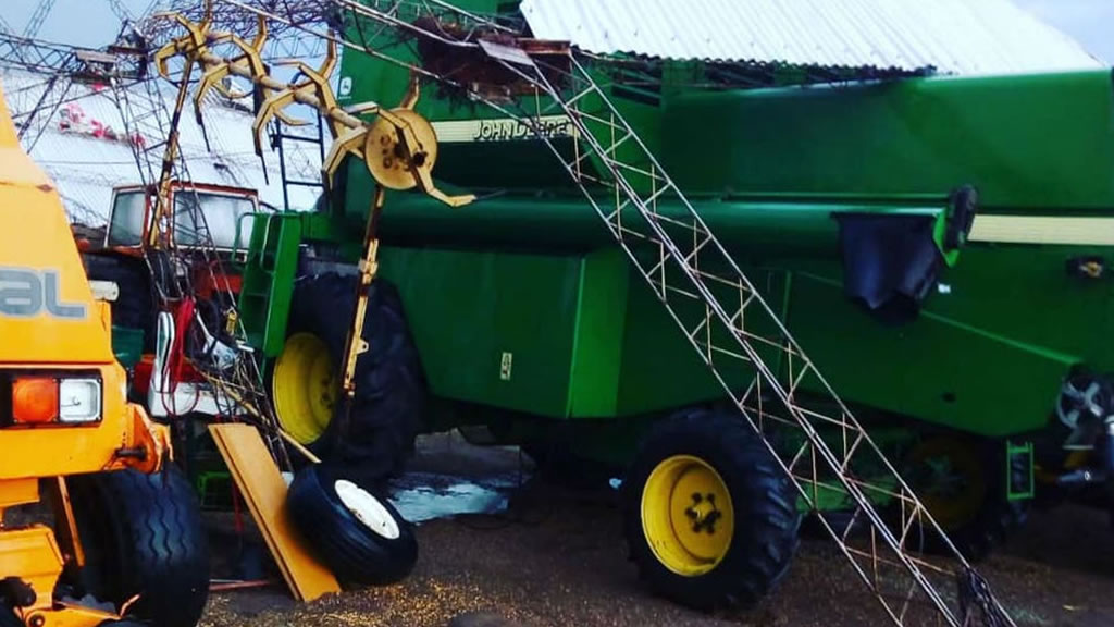 Un tornado provocó graves daños en campos del norte cordobés