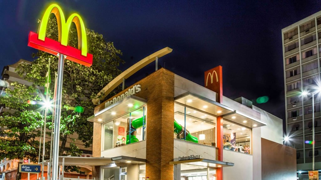 Fuerte descenso en las ventas de McDonald’s Brasil por la pandemia