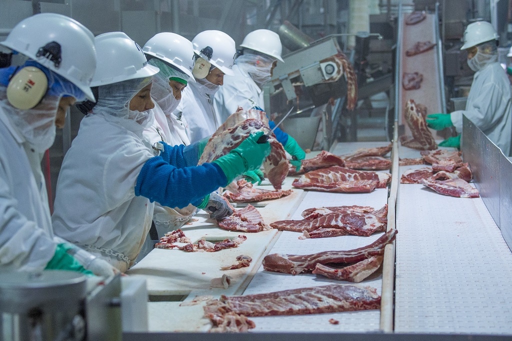 Trabajadores de la carne y la industria cerraron paritaria de 100% para febrero y marzo