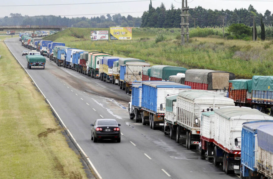 Se levantó el paro: transportistas acordaron una suba del 20 % de la tarifa de flete