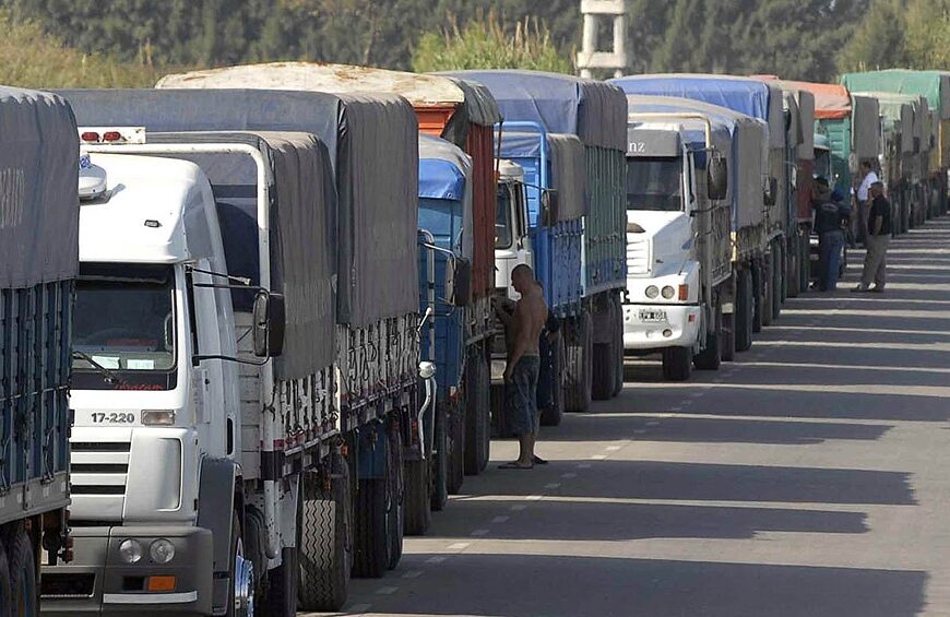 Paro de transporte: cuáles son los cortes que afectan a los puertos