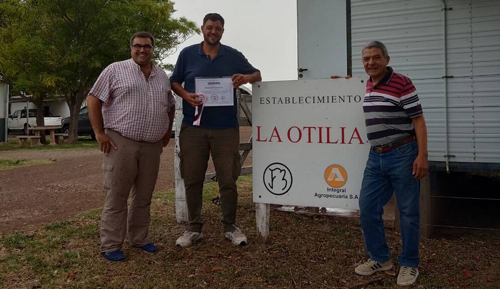 Aprocal certificó el primer tambo en bienestar animal