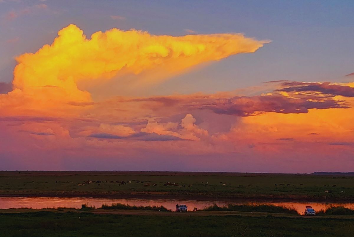 Estiman un trimestre con lluvias para el centro y este del país