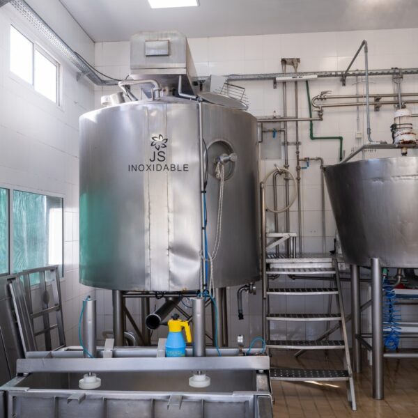 El Ministerio de la Producción asiste técnicamente a industrias lácteas