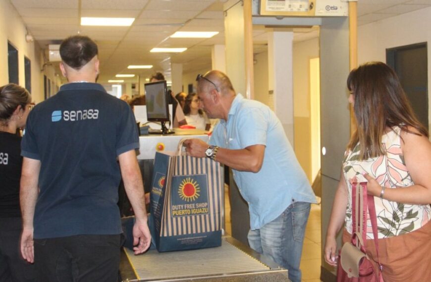 Refuerzan controles fronterizos ante el avance de la influenza aviar en la región