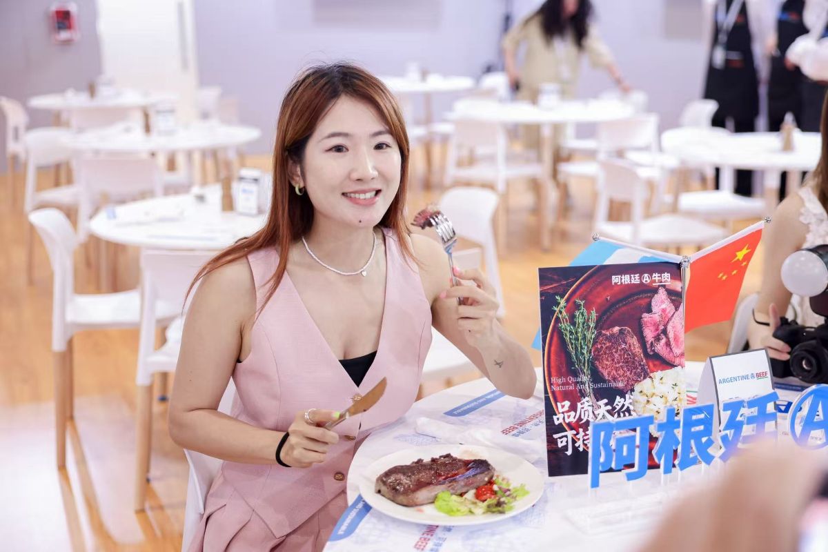 Influencers asiáticos eligieron la carne argentina como favorita en la SIAL China