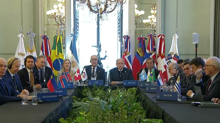Tras siete años de negociaciones, el Mercosur y la EFTA cierran un acuerdo de libre comercio con foco en la carne vacuna