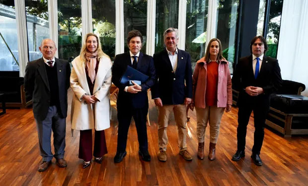 Milei le prometió al campo la eliminación definitiva de retenciones como próximo paso impositivo