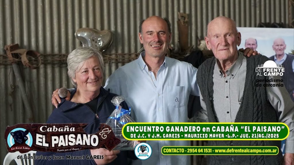 Familia y organizadores del Encuentro Ganadero El Paisano.