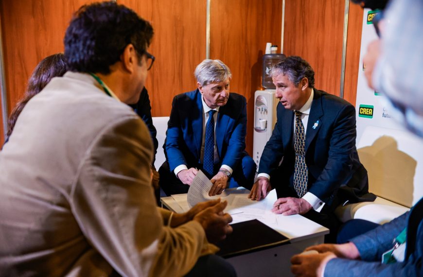 Ziliotto y CREA sellaron un convenio para impulsar innovación y sustentabilidad en la producción pampeana