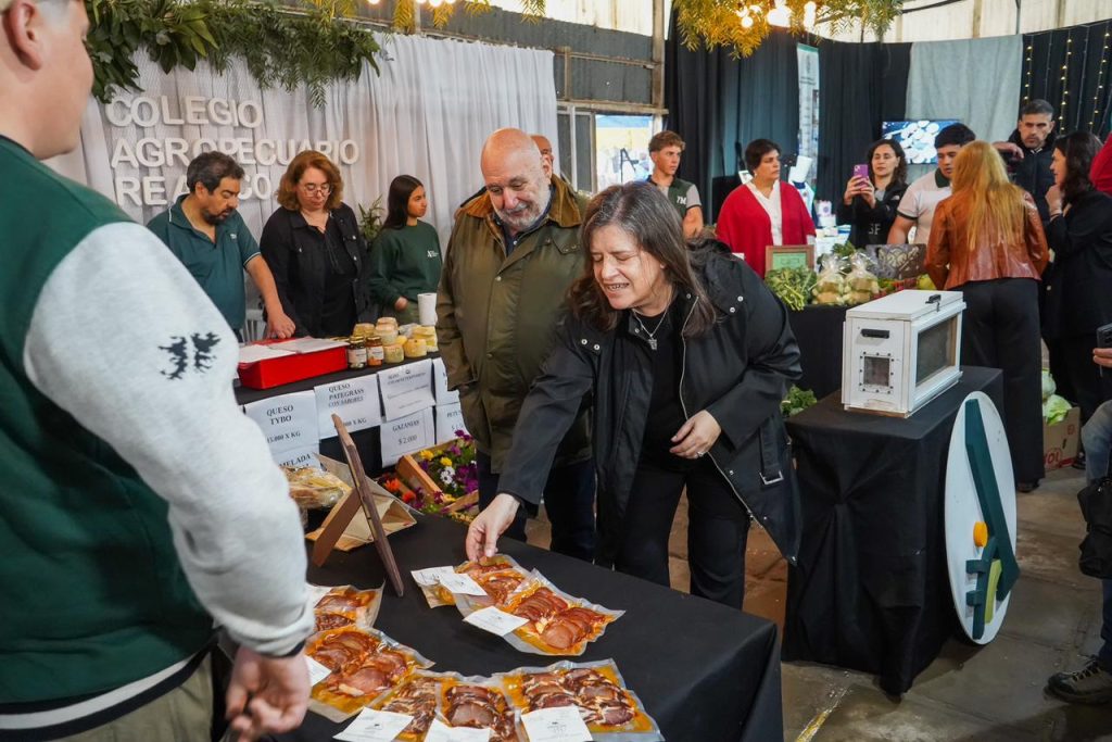 Gobierno provincial acompañó la 70° Exposición Rural de Realicó con ...